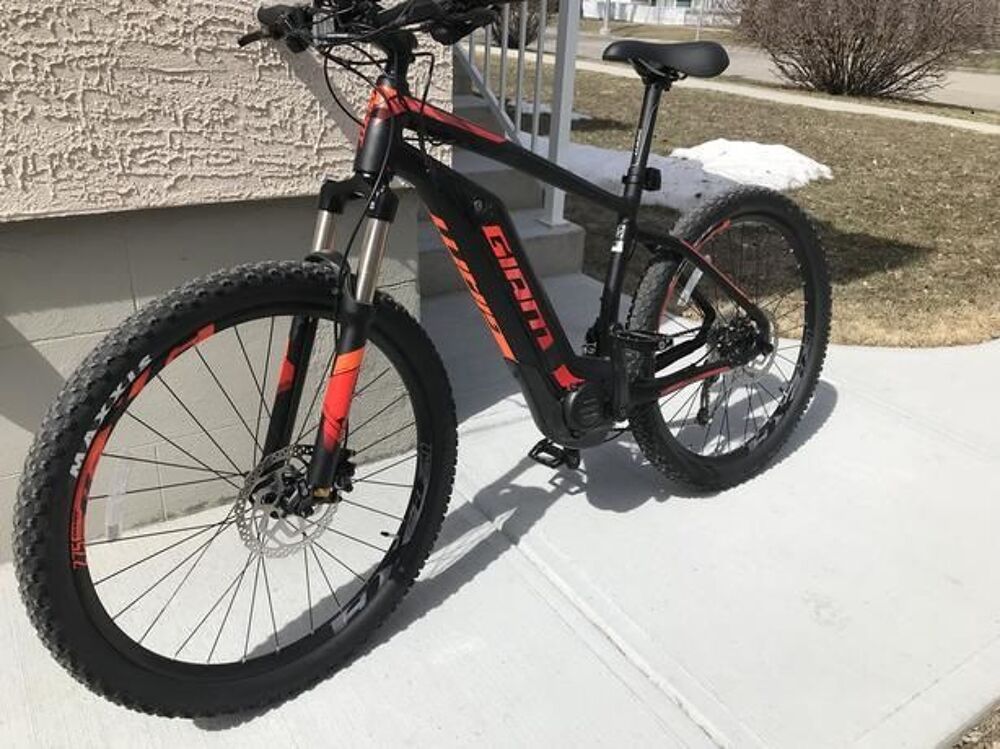 Vtt giant electrique occasion store