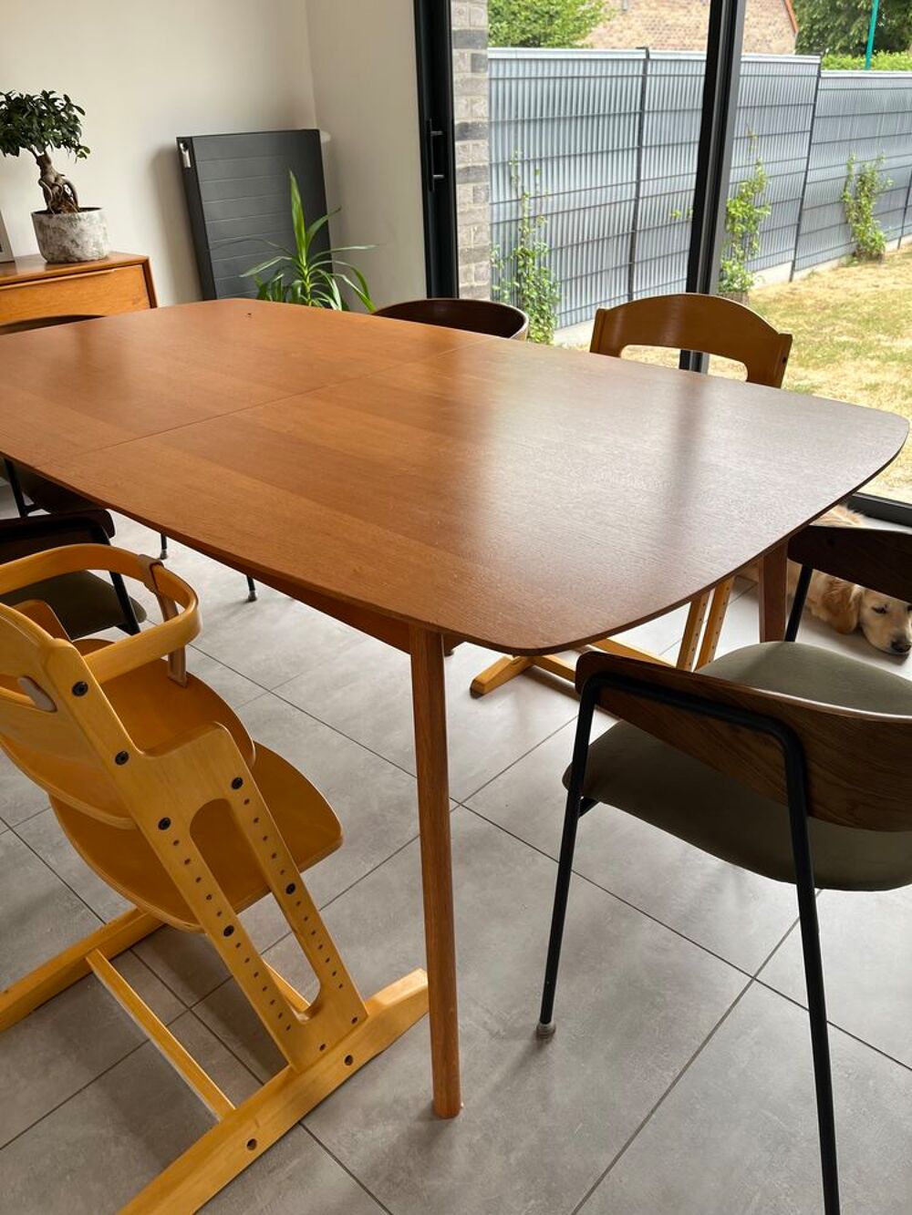 Belle table de salle &agrave; manger 8 - 10 places Meubles