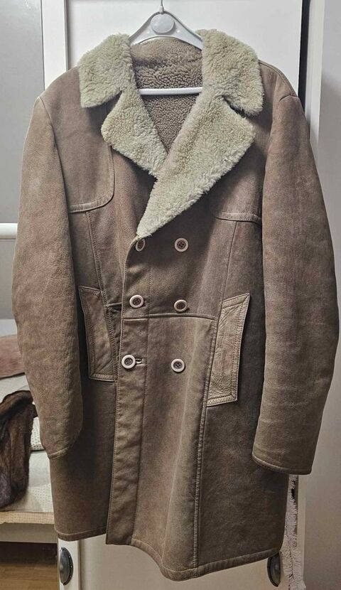 manteau cuir 100 Saint-Pantalon-de-Larche (19)