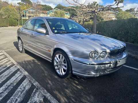 Jaguar X-Type 2.5i V6 2002 occasion Saint-Rapha&euml;l 83700