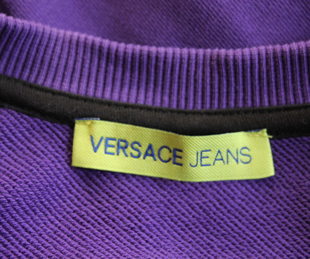 Sweat Shirt violet VERSACE vintage 90 Vêtements