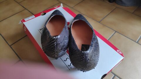 Chaussure 80 Le Blanc-Mesnil (93)