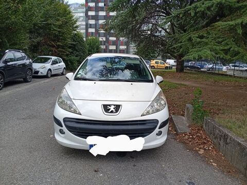Peugeot 207 1.4 VTi 16V 95ch Premium