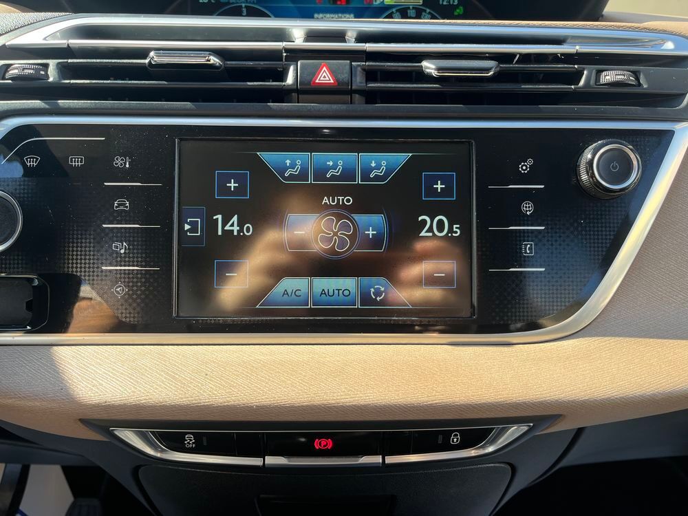 C4 Picasso e-HDi 115 Business 2015 occasion 77170 Brie-Comte-Robert