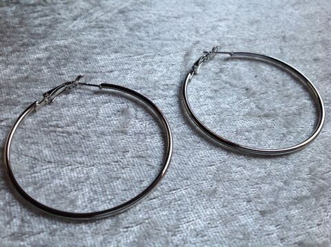 BOUCLES OREILLES ARGENT�ES CR�OLE DIAM�TRE 5,3 cm Envoi Poss 4 Tr�gunc (29)