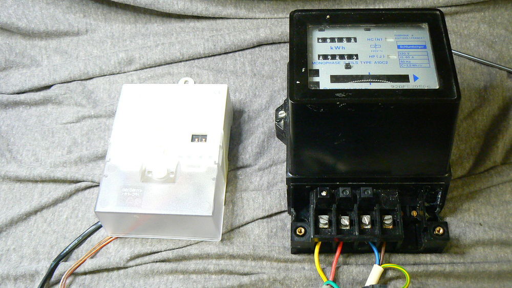 Compteur 220 V avec r&eacute;cepteur HP-HC Electroménager