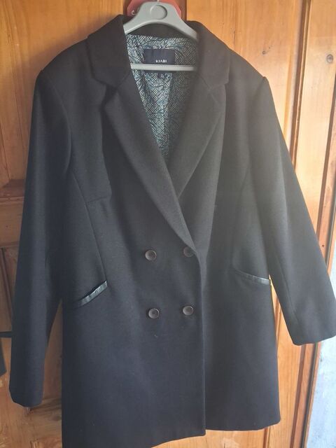 manteau femme T50;mi long Fougerolles (70)