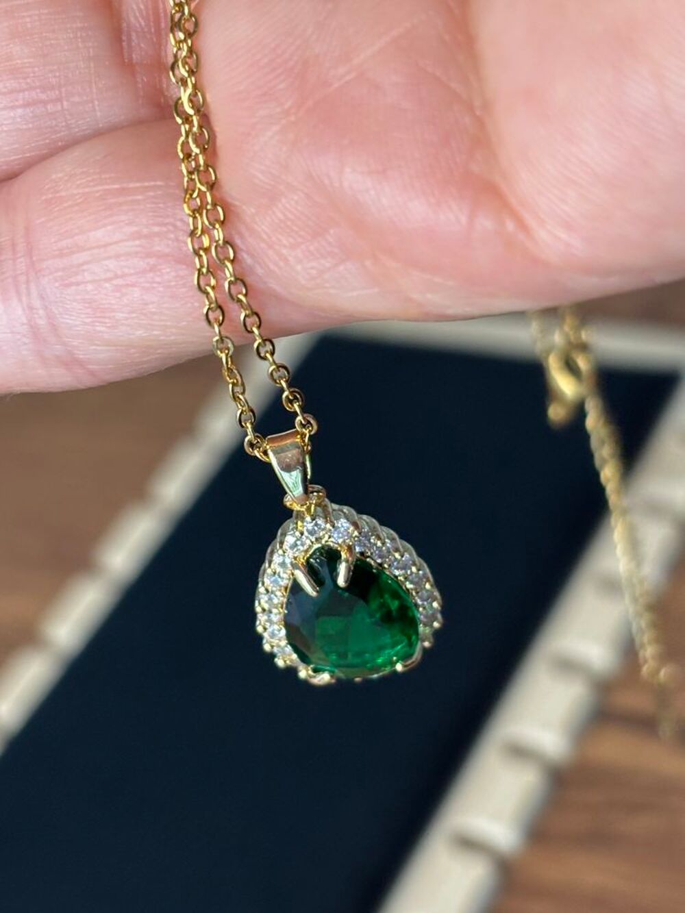 Collier pendentif en acier inoxydable Bijoux et montres