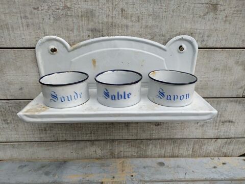 Ancien Porte Savon Mural �maill� Blanc
60 Loches (37)