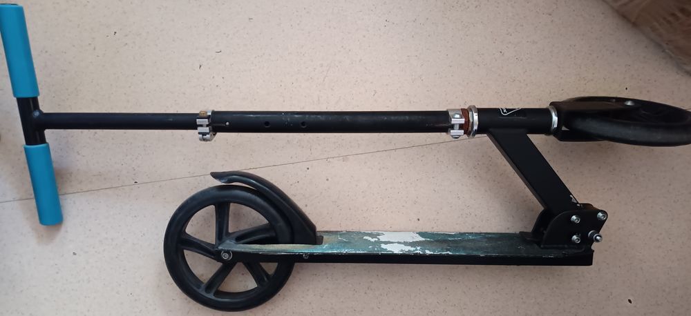 Trottinette Pliable adolescent bleu Jeux / jouets