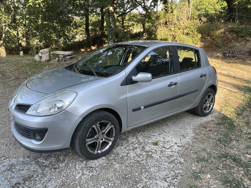 Clio III Clio 1.4 16V 100 Confort Dynamique 2006 occasion 81240 Saint-Amans-Soult