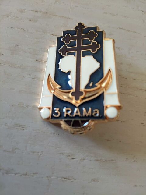 insigne  finition spéciale  3 RAMa Bize-Minervois (11)