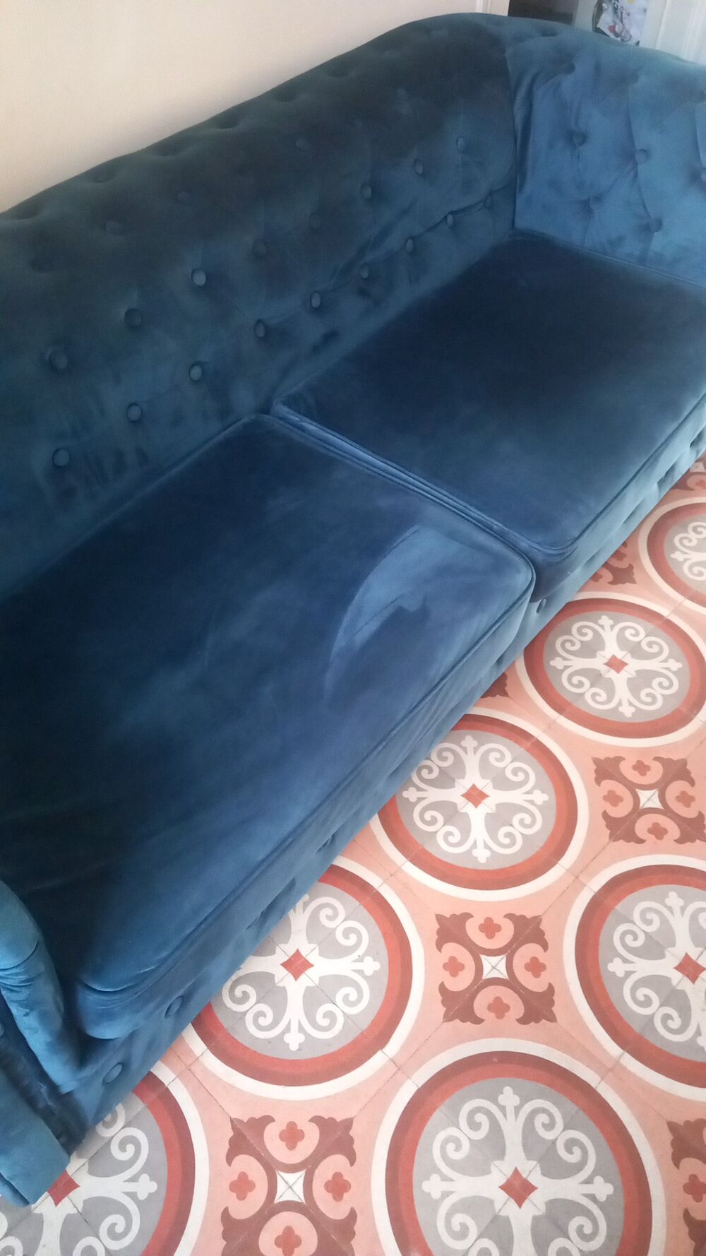 Canap&eacute; chesterfield Meubles