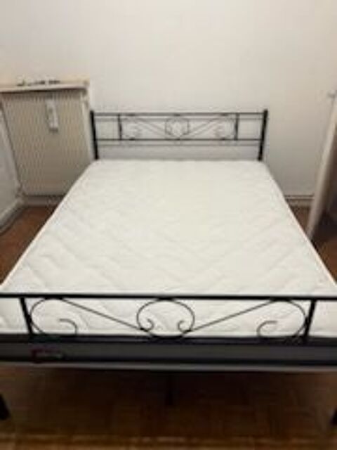 Lit deux places et matela 200 La Fontonne (06)