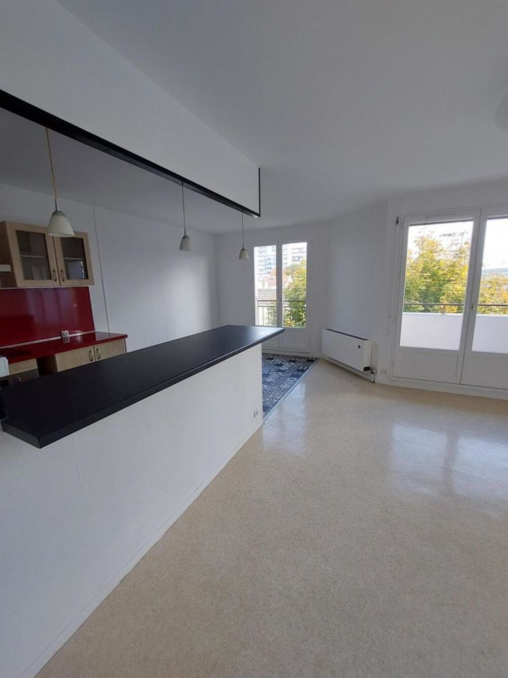Location Appartement Type 3 avec parking - Quartier Dauphinot Reims