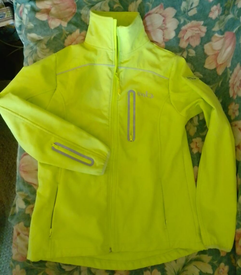 veste MB sport - taille M Vêtements