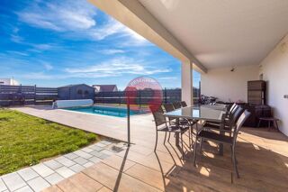  Maison � vendre 6 pi�ces 150 m�