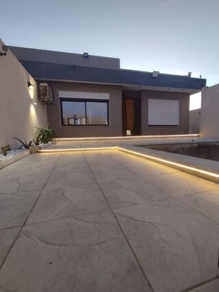  Villa  vendre 2/3 pices 240 m Klibia, nabeul, tunisie