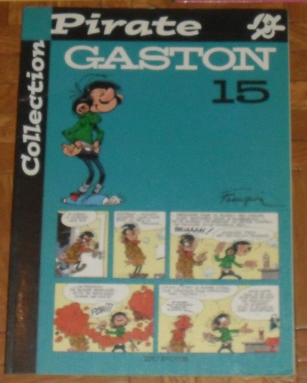 Lot de 3 BD Gaston Lagaffe. Livres et BD