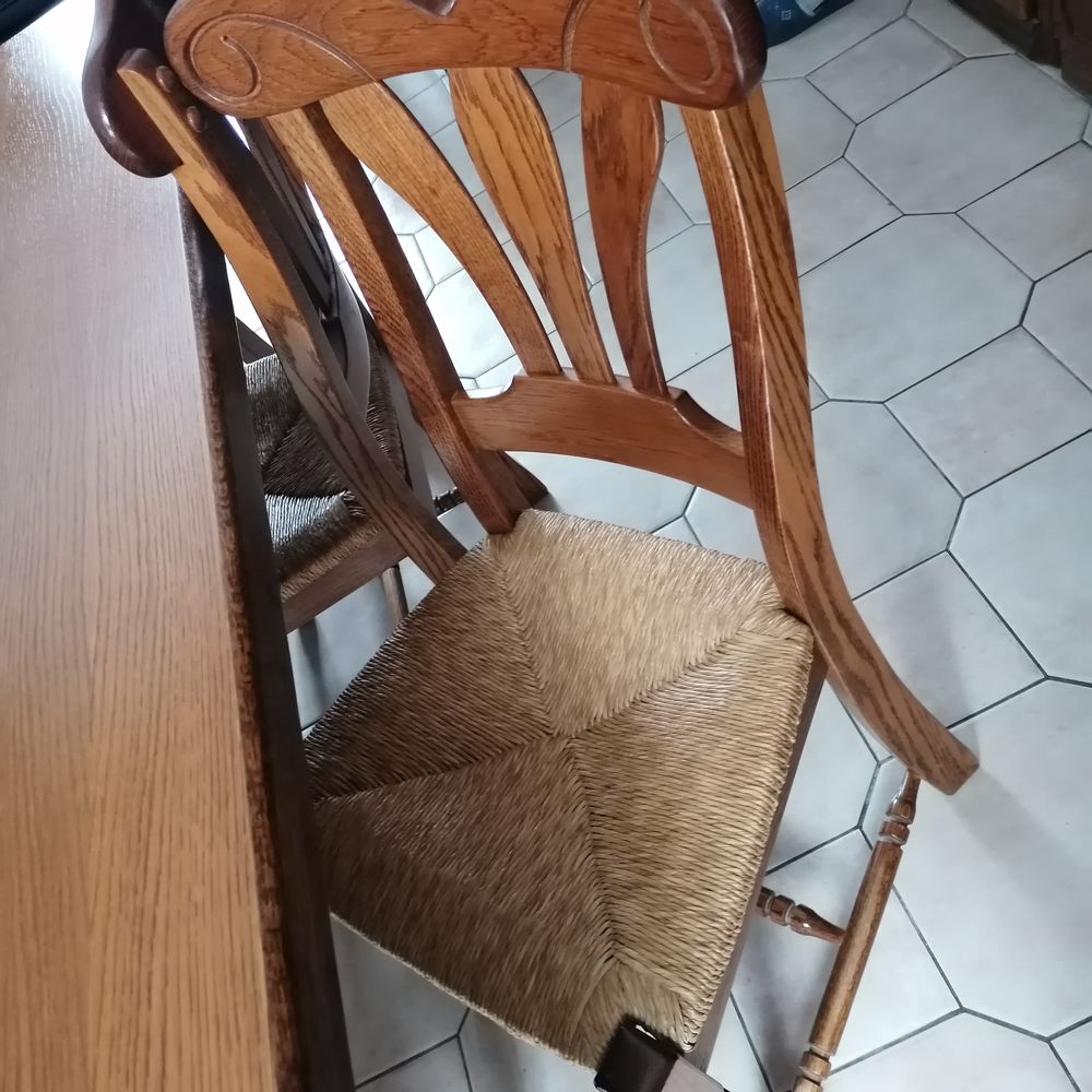 Table ch&ecirc;ne + 6 chaises Meubles