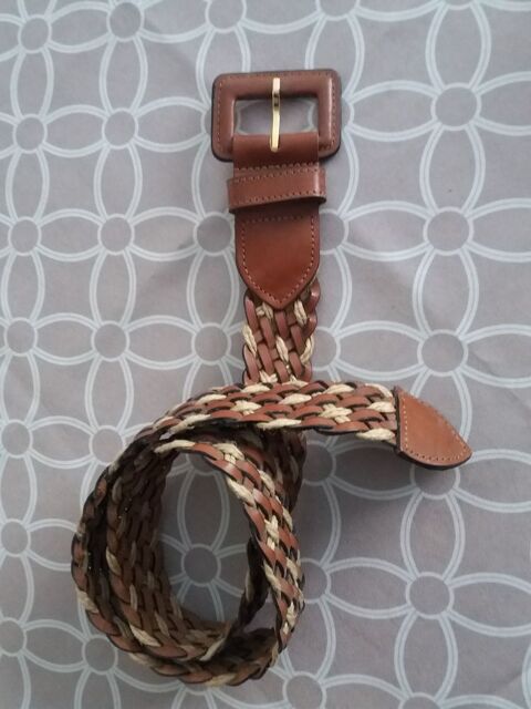 Ceinture femme en cuir 10 Préfailles (44)