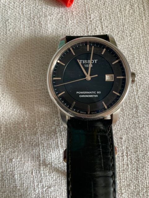 Montre Tissot Powermatic 80 Chronometer cadran noir Champillet (36)