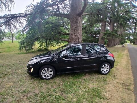 Peugeot 308 1.6 HDi 110ch FAP BVM6 BLUE LION Premium Pack 2008 occasion Agen 47000