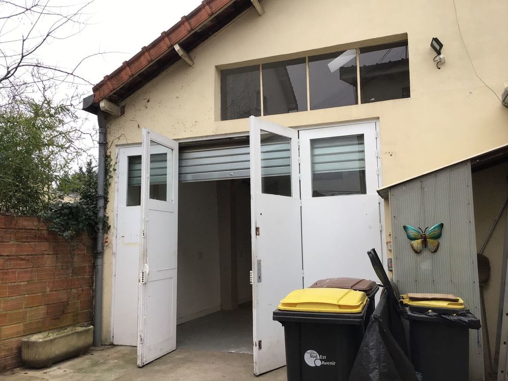 Location Atelier Local d'activites- Atelier La varenne st hilaire
