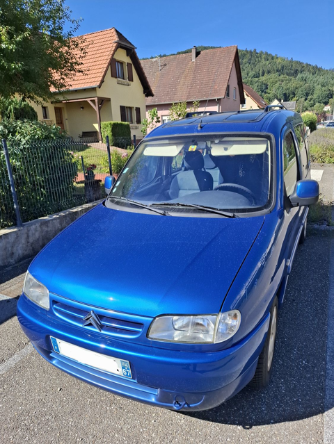 Citroen berlingo Citroën  1.6i 16V Luxia