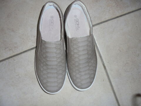 chaussures femme 20 Saint-Omer (62)