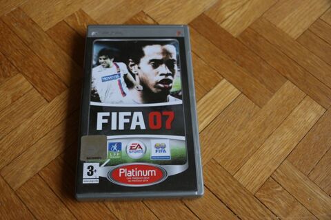 Jeu PSP Fifa 07 (AS) 8 Tours (37)
