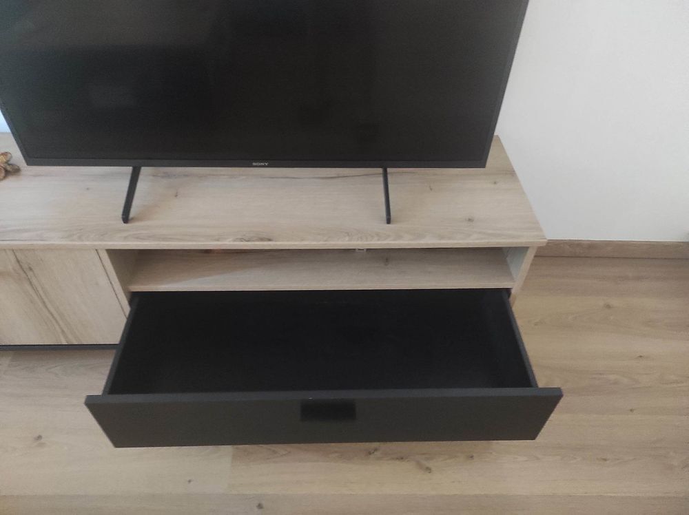 Meuble TV ch&ecirc;ne et bois Meubles