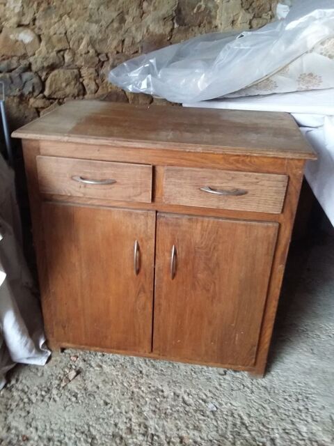 Buffet de cuisine 40 Beaulieu-sous-la-Roche (85)