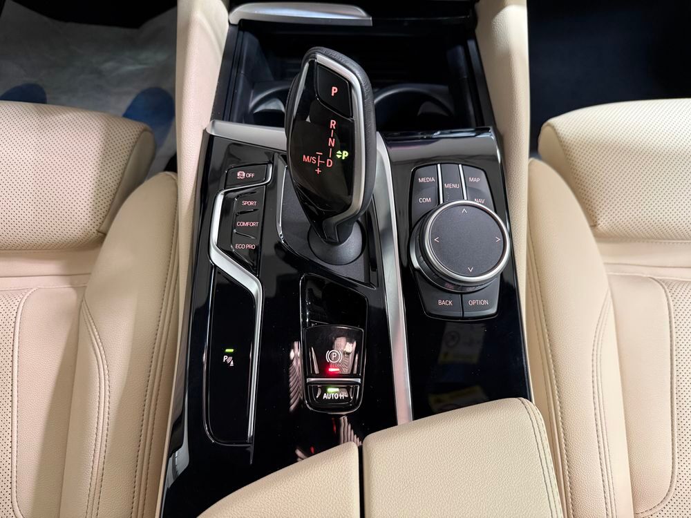 S&eacute;rie 5 Touring 518d TwinPower Turbo 150 ch BVA8 Lounge 2021 occasion 31100 Toulouse