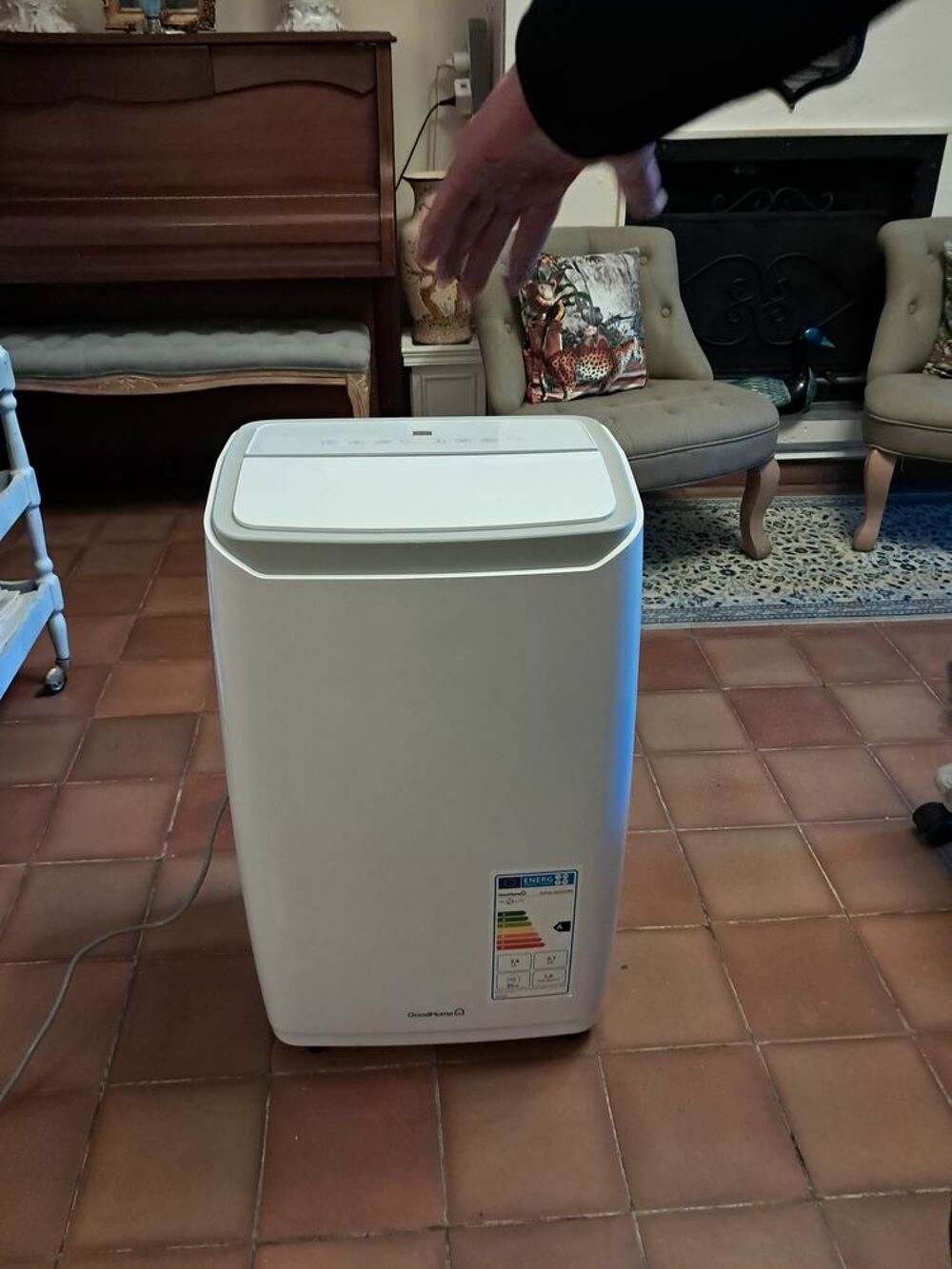 CLIMATISEUR MOBILE Electroménager