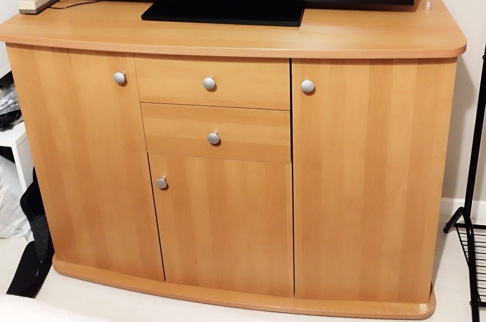 cause d&eacute;m&eacute;nagement une Commode Meubles