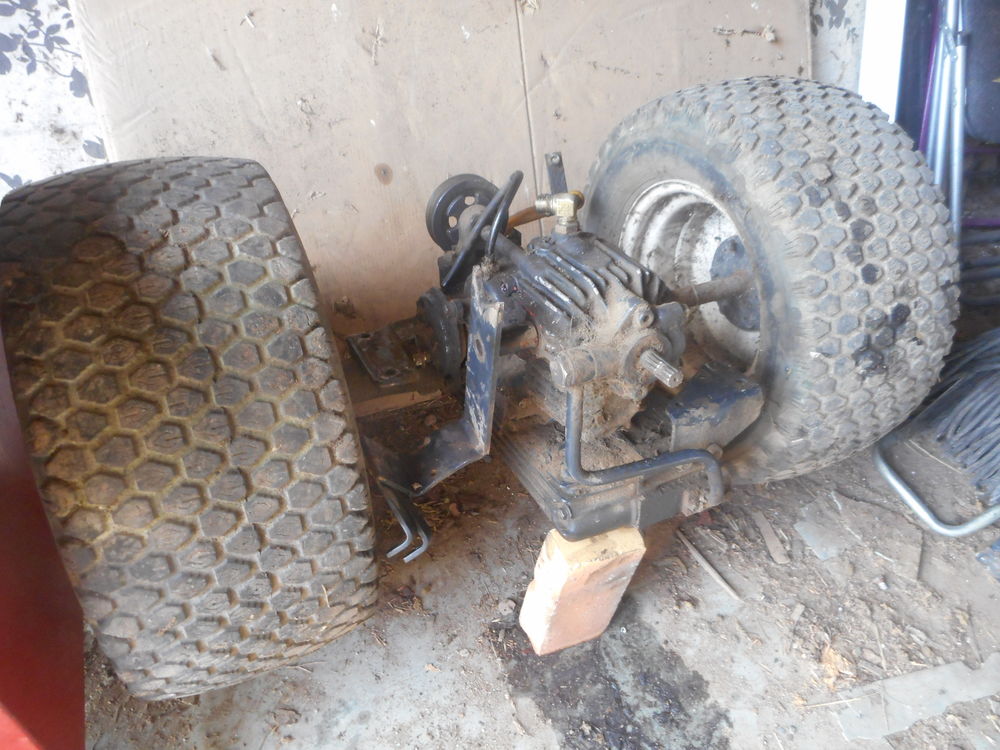 plusieurs pi&egrave;ces iseki diesel Bricolage