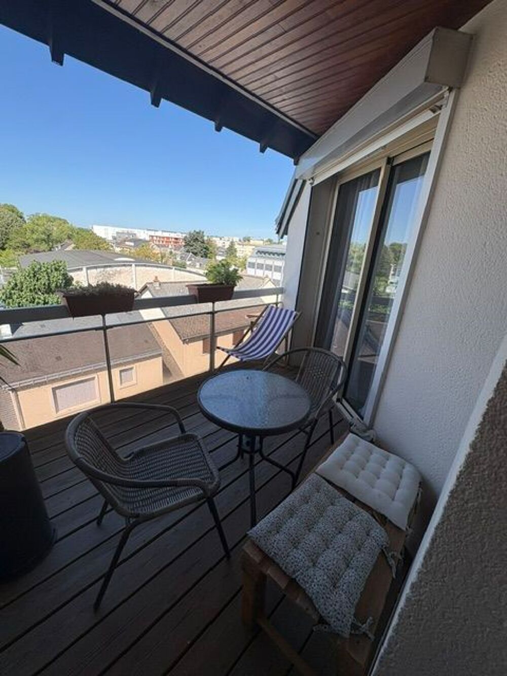 Location Appartement 1er octobre F2 60m2
Tours - Quartier Rabelais Tours