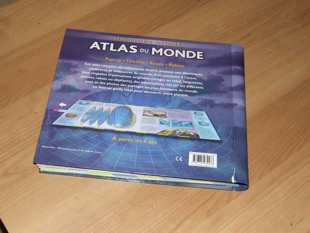 Atlas du monde, livre anim&eacute;, &Eacute;dition MILAN jeunesse Livres et BD