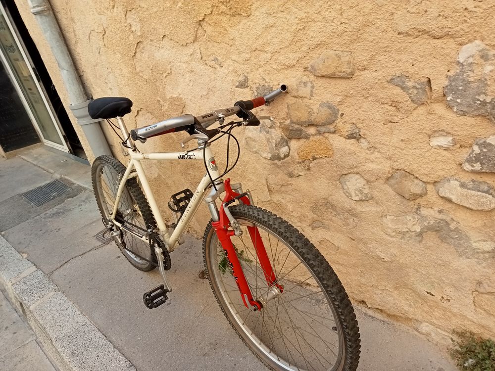 VELO VTT MERCIER Pr LE B ENIN Bijoux et montres