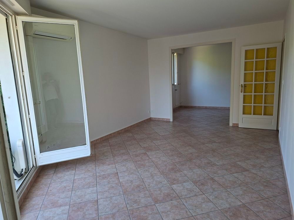 Location Appartement 700 euros appartement T2 65m² vu sur parc nord Vizille Vizille
