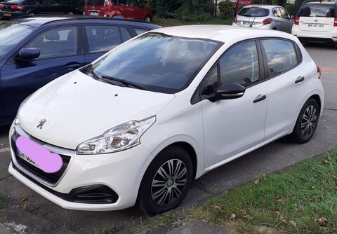 Peugeot 208 AFFAIRE 1.2 PURETECH 82 BVM5 PREMIUM PACK 2017 occasion Malo Les Bains 59240