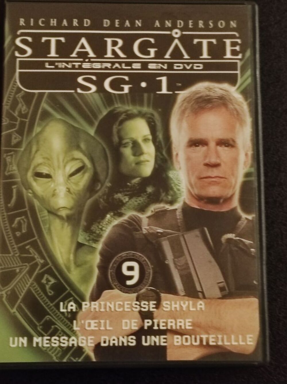DVD Stargate SG1 Saison 2 Episodes 5 6 7 DVD et blu-ray