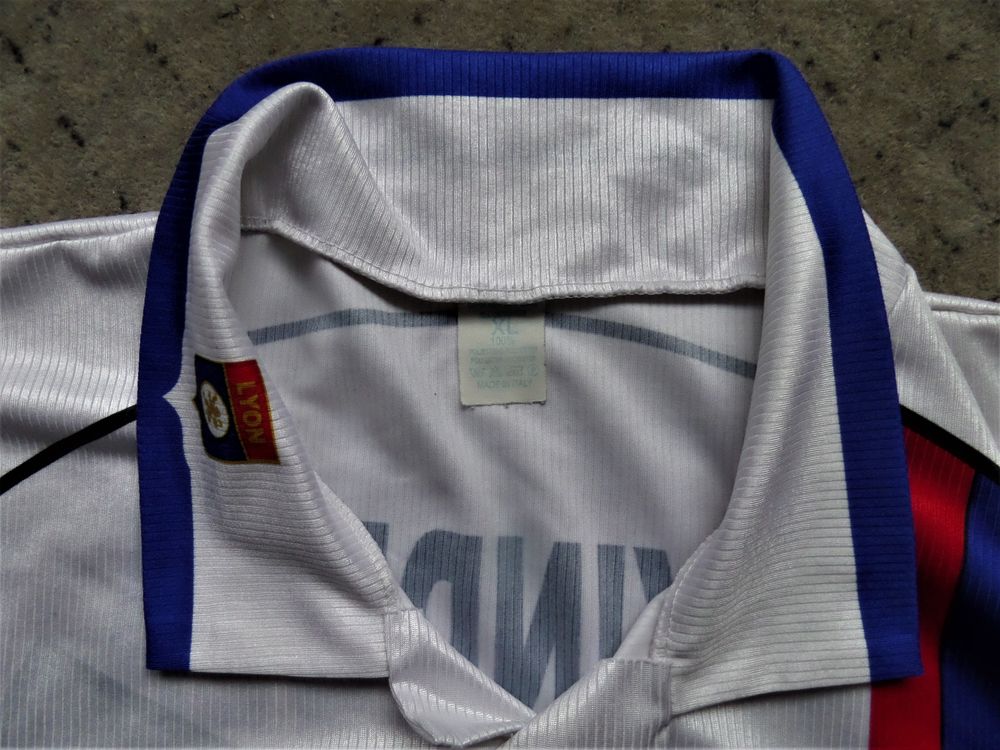 maillot de LUYINDULA a L OLYMPIQUE LYONNAIS Vêtements