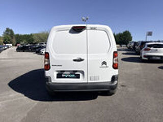 Berlingo 3p Taille M 950 Kg EAT8 HDi 1.5 130 cv 2023 occasion 87280 Limoges