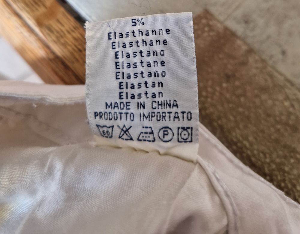 Pantalon avec brillants Vêtements