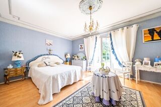  Maison � vendre 9 pi�ces 331 m�