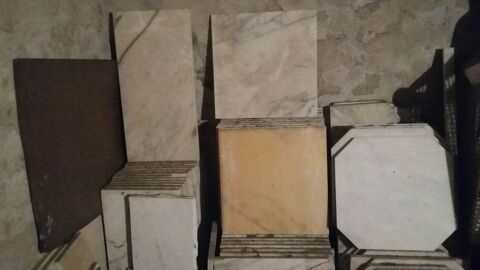 divers carreaux de marbre de plusieurs dimensions 1000 Aiguillon (47190)