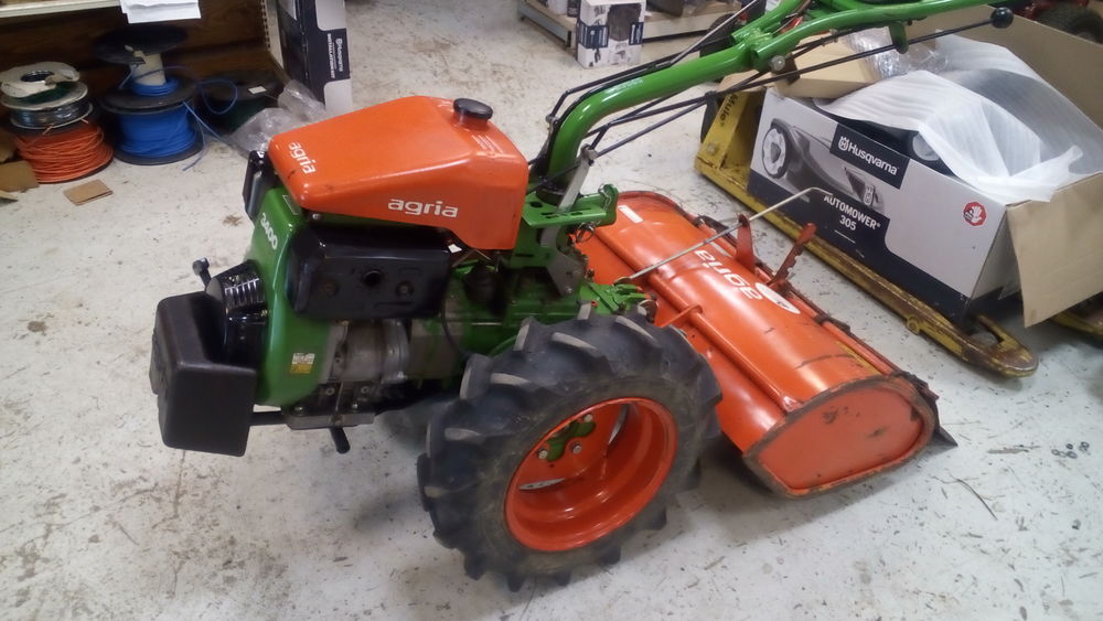 MOTOCULTEUR Jardin
