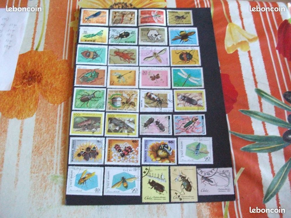 Lot de 195 timbres diff&eacute;rents et oblit&eacute;r&eacute;s sur les Insectes
